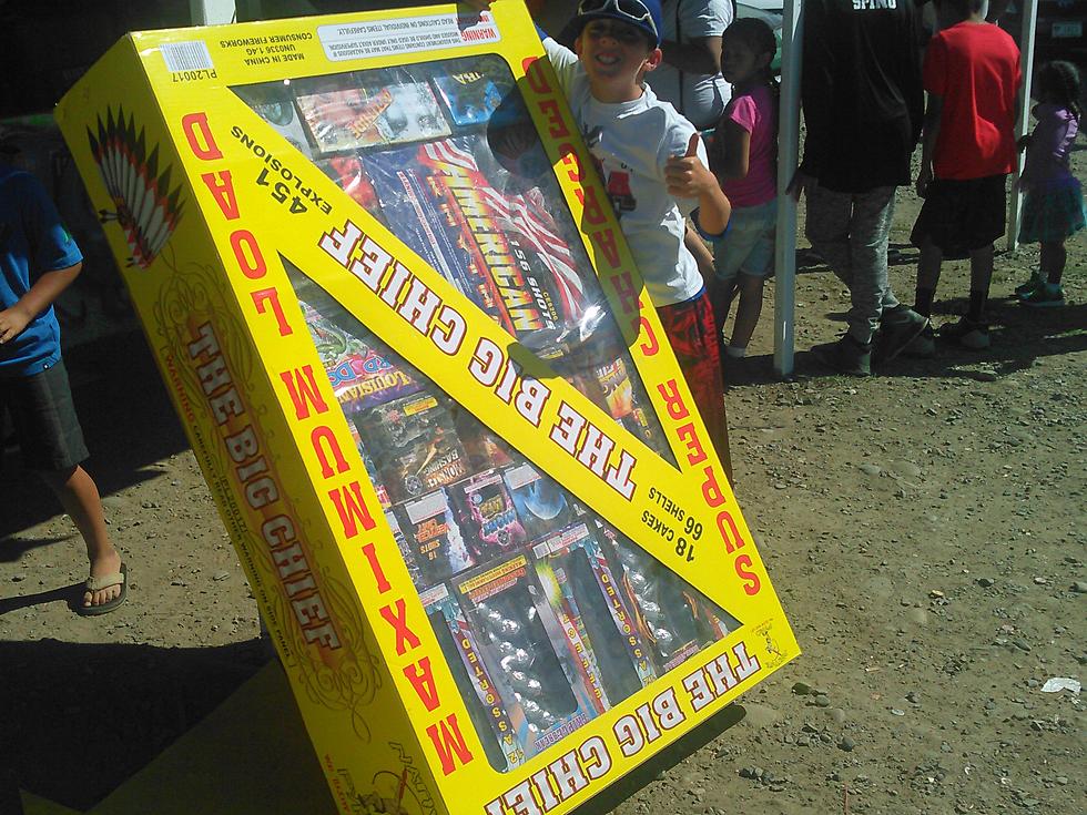 Todd&#8217;s Take: Big-Ass Fireworks On the Yakama Rez  [PHOTO]