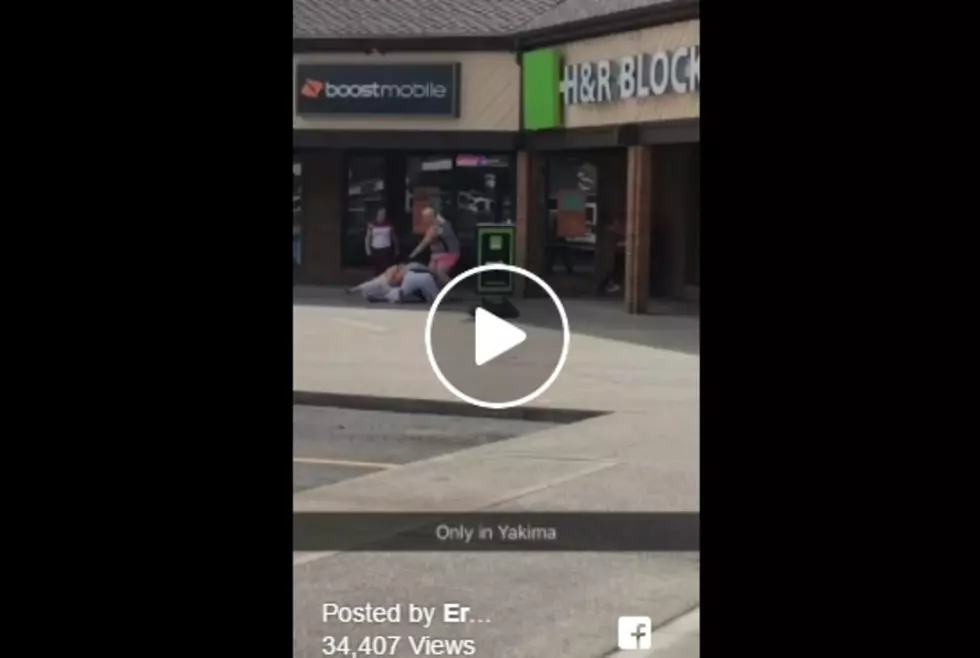 Yakima Sidewalk Brawl [VIDEO]