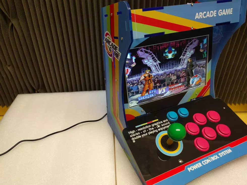 Mini Arcade Machine Comes Preloaded with 1299 Arcade Games!