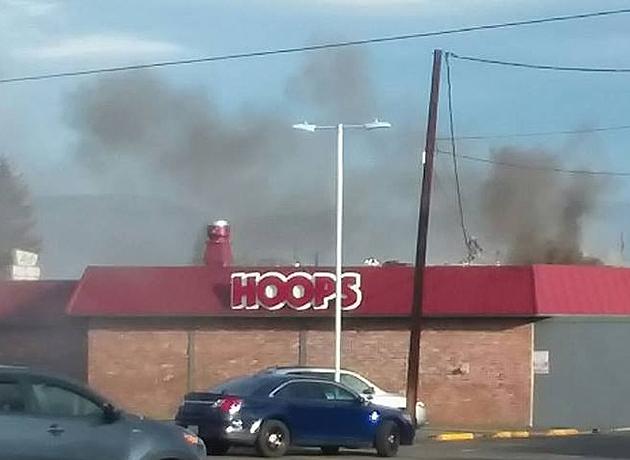 Breaking: Hoops Bar &#038; Grill Appears To Be On Fire [VIDEO]