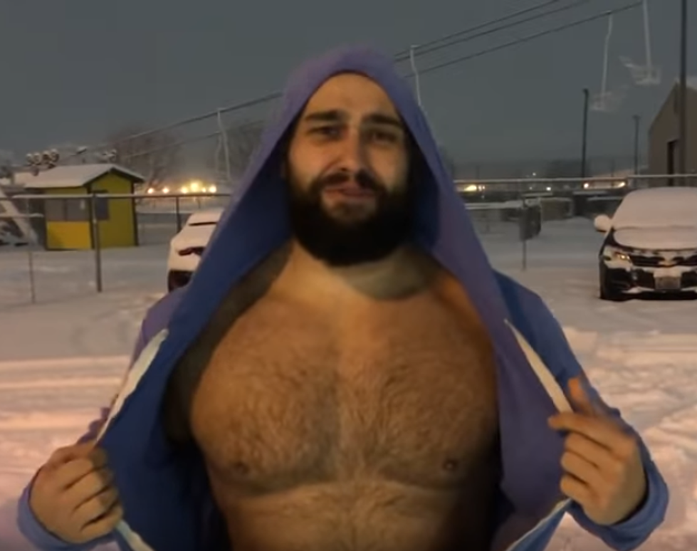 WWE SmackDown Live Superstars Surprised By Yakima Snow [VIDEO]