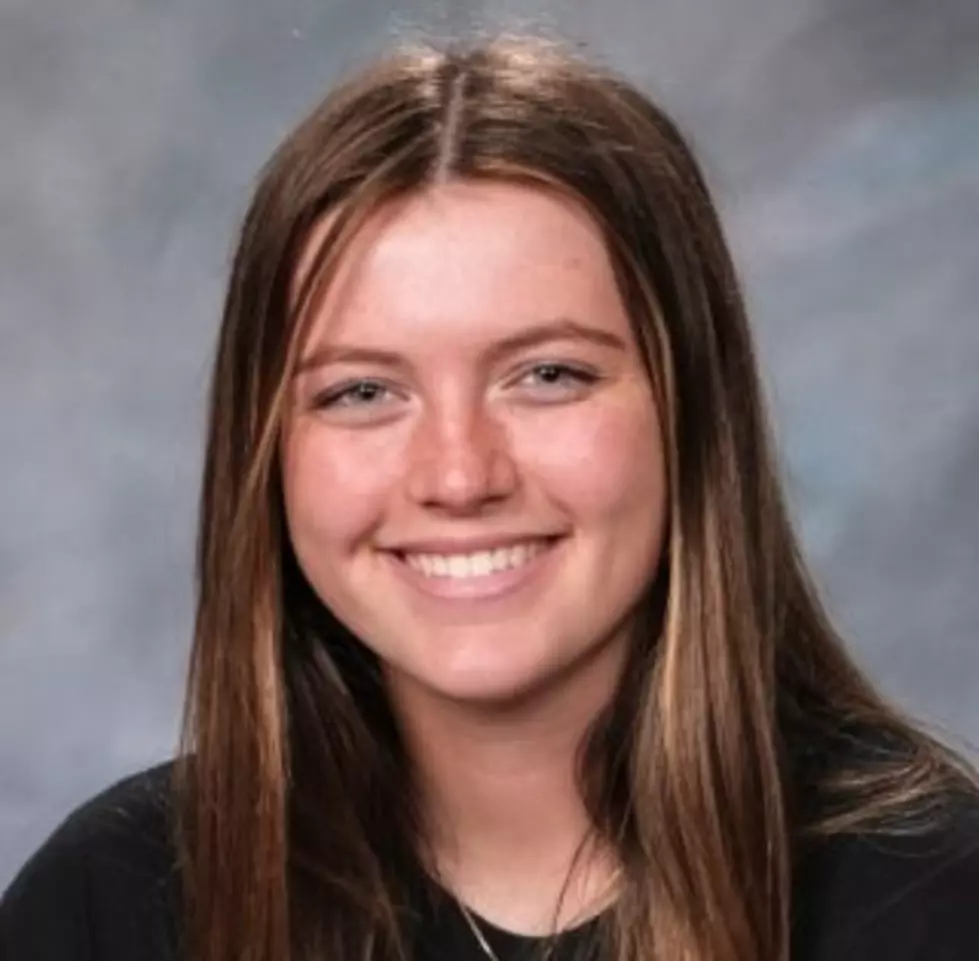 Selah Softballer Sydney Wells Named WIAA’s ‘Athlete of the Week’