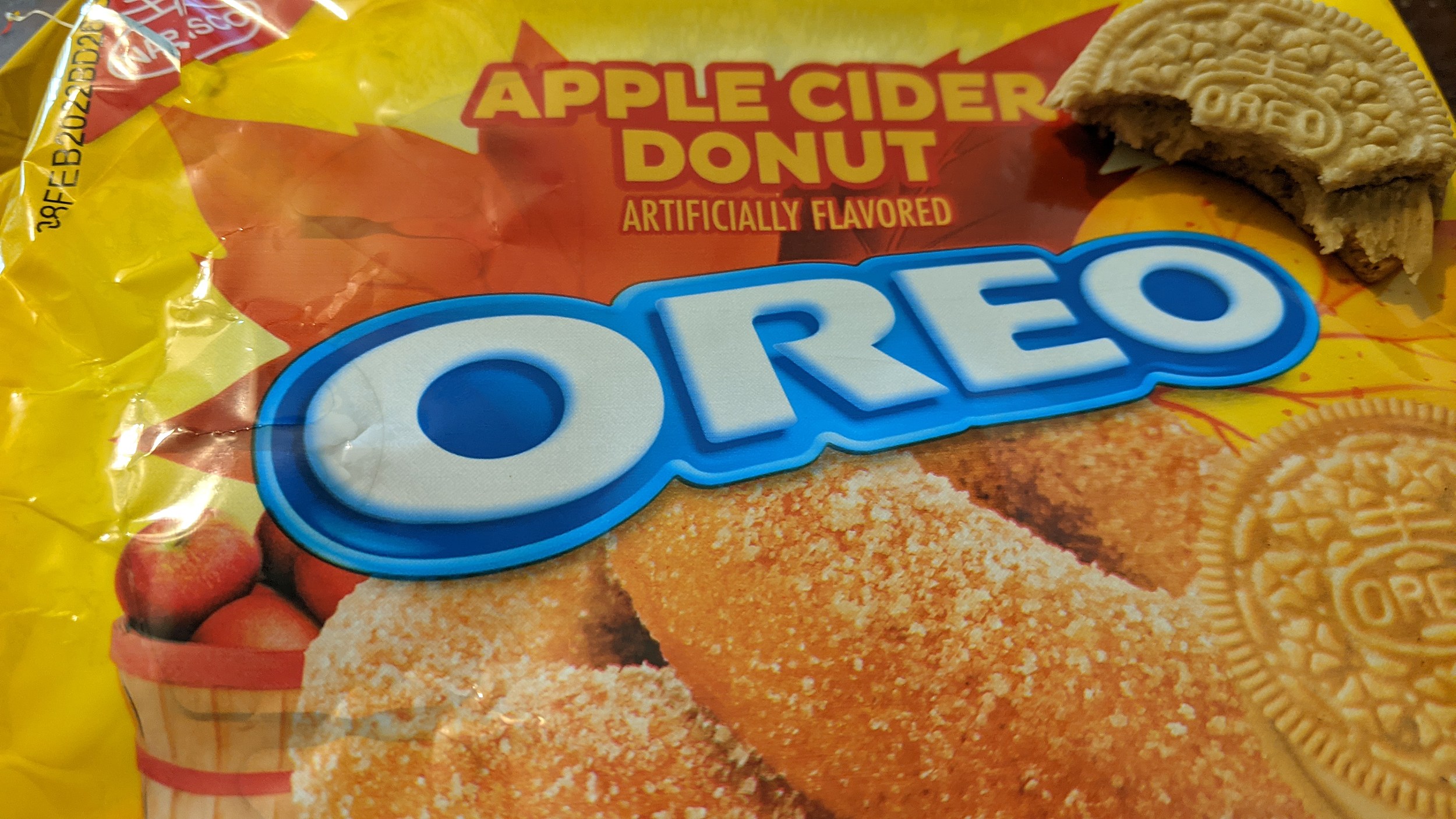 Apple Cider Donut Oreos Changed My Mind about Seasonal Cookies