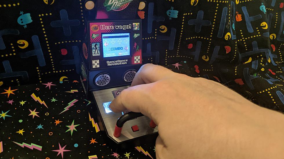 Mini Dance Dance Revolution Game is What You Need for Christmas