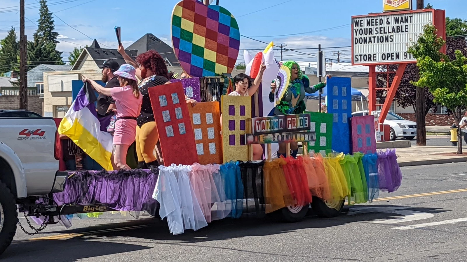 Yakima Pride Parade + Activities PHOTOS