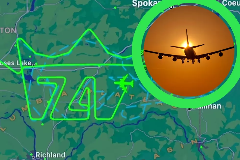 Last Boeing 747 Leaves A Final Sky Message Above Washington