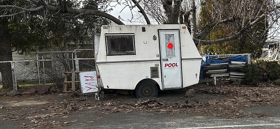 Yakima Trailer Labeled as a ‘Pool’ Raises So Many Questions