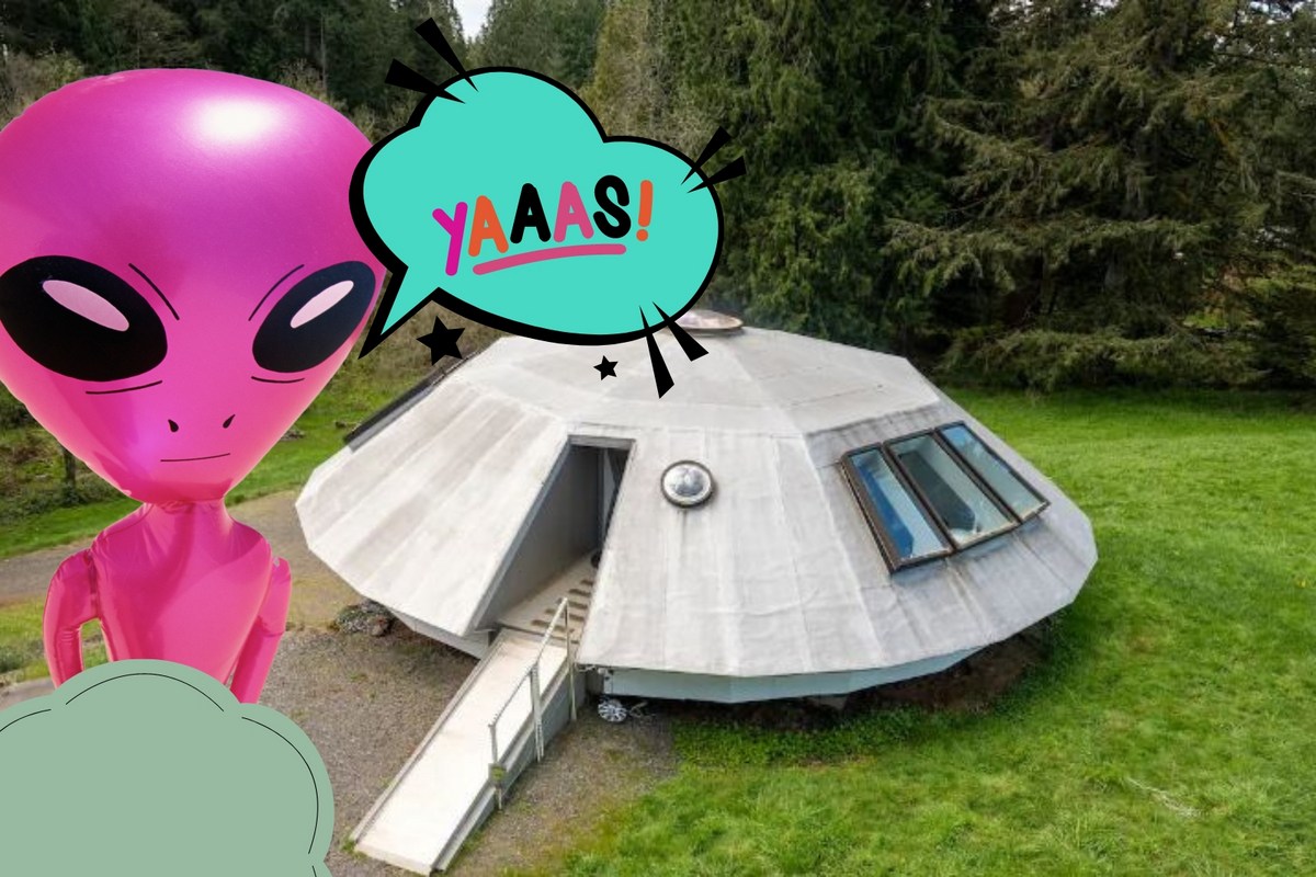 Forget the Area 51, Stay in an Interesting Spaceship Airbnb in WA