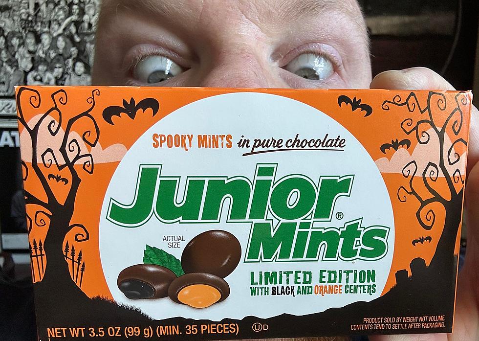 Pumpkin Mint? WTF? We Review New Halloween Junior Mints
