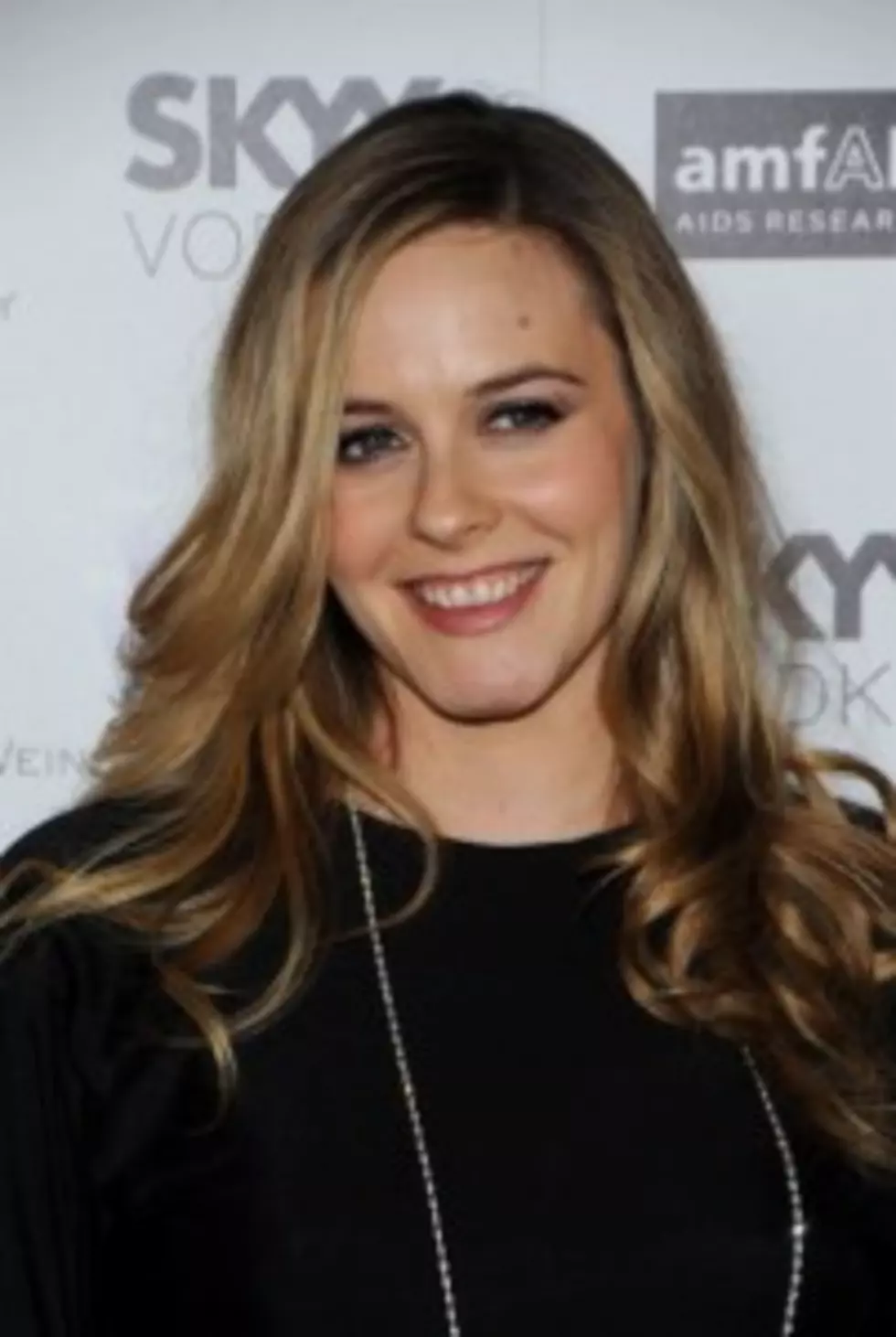 Alicia Silverstone Expecting A Baby