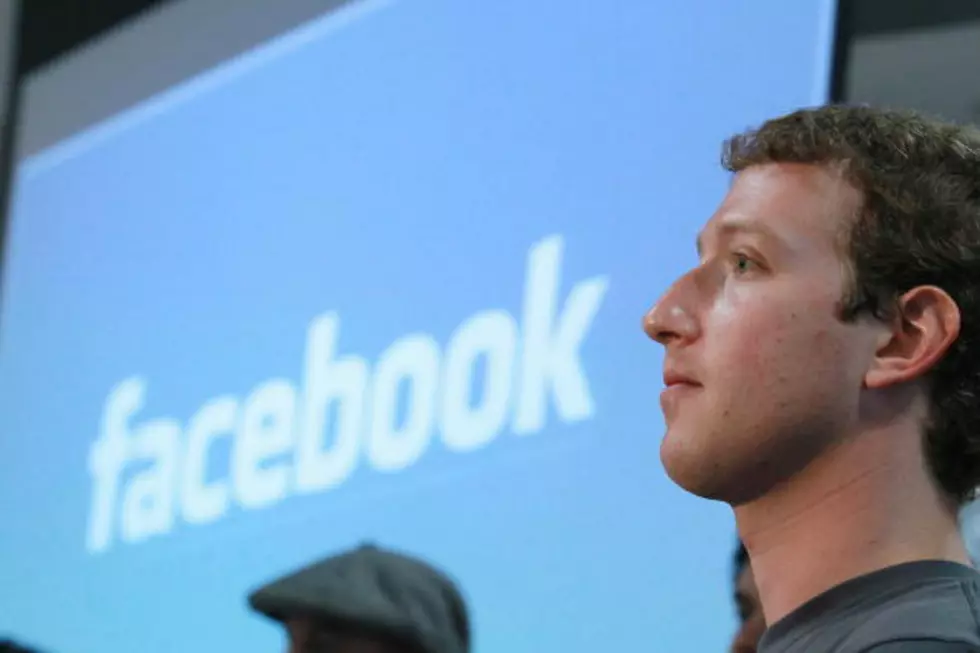Facebook Shuts Down Stalker-Friendly Application