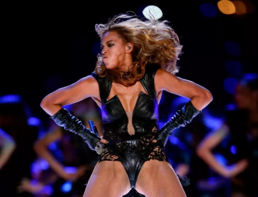 The Photos of Beyonce at the Super Bowl that Beyonce Doesn’t Want You To See