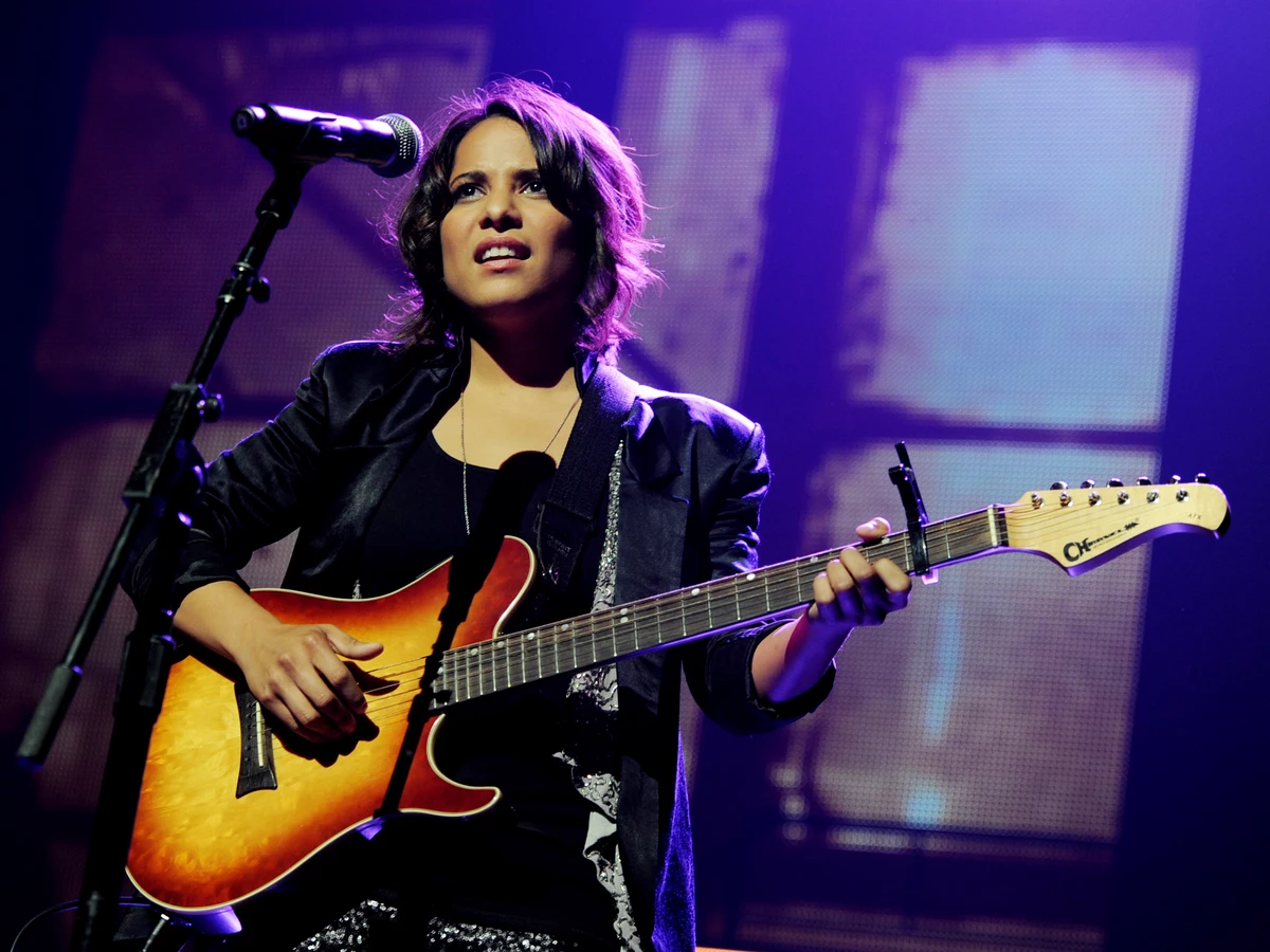 Vicci Martinez Coming to the Seasons on October 24th