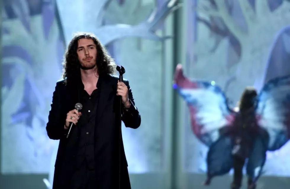 How Do You Pronounce &#8216;Hozier&#8217;?