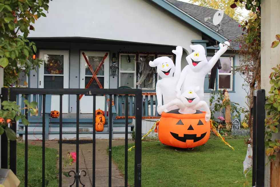 These Halloween Houses In Yakima Are Hauntingly Harrowing [PHOTO GALLERY]