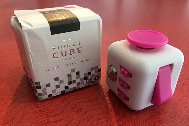 Fidget Cube is The Item Everyone Needs in Their Coat Pocket [REVIEW]