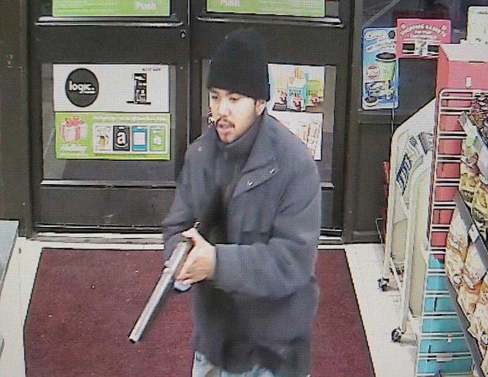 Unmasked Man Robs 7-Eleven In Toppenish