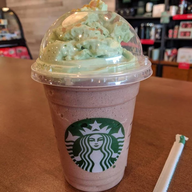 Starbucks has a Christmas Tree Frappuccino for a Limited Time [TASTE TEST]