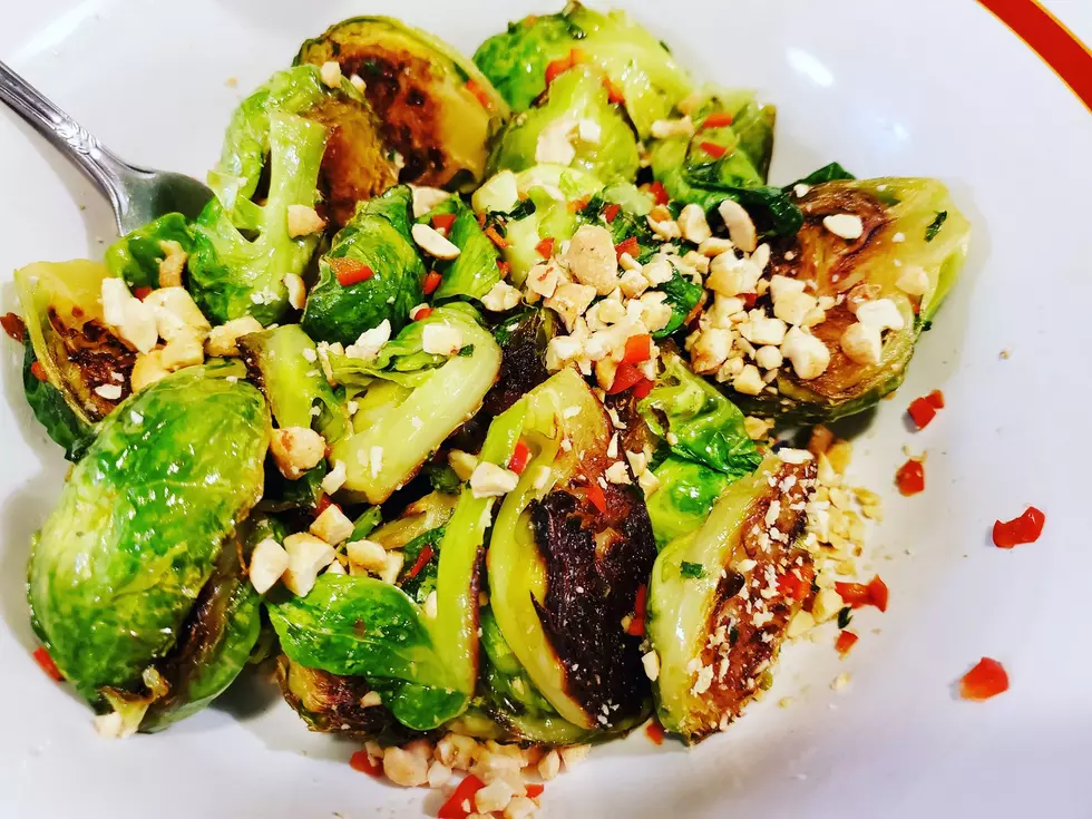 Loving on this seared brussel sprout side dish I discovered recently and going to be making again. Veggie on veggie on veggie