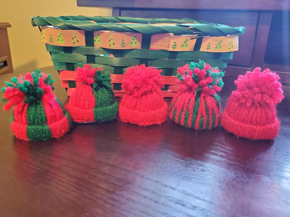 Christmas Crafting Inspired by TikTok – Mini Christmas Beanies