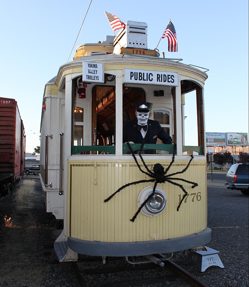 Get Your Spook on While Riding Yakima&#8217;s Halloween Trolley