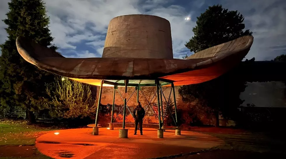 Larger than life-sized cowboy hat at Oxbow Park in Seattle