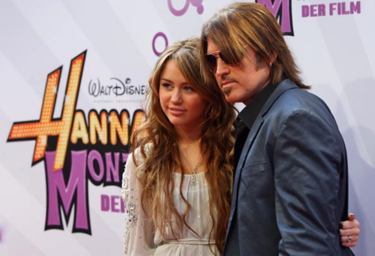 Billy Ray Cyrus: 'Hannah Montana' Sequel's In The Works & He Wants In –  Hollywood Life