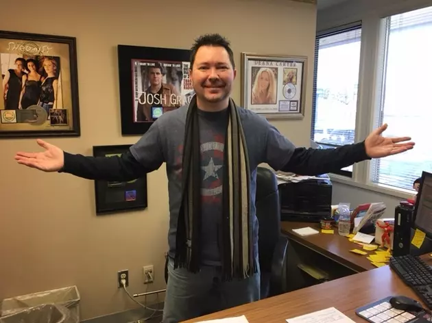 What Do You Think of Rik&#8217;s New &#8216;Steven Tyler&#8217; Scarf? [POLL]