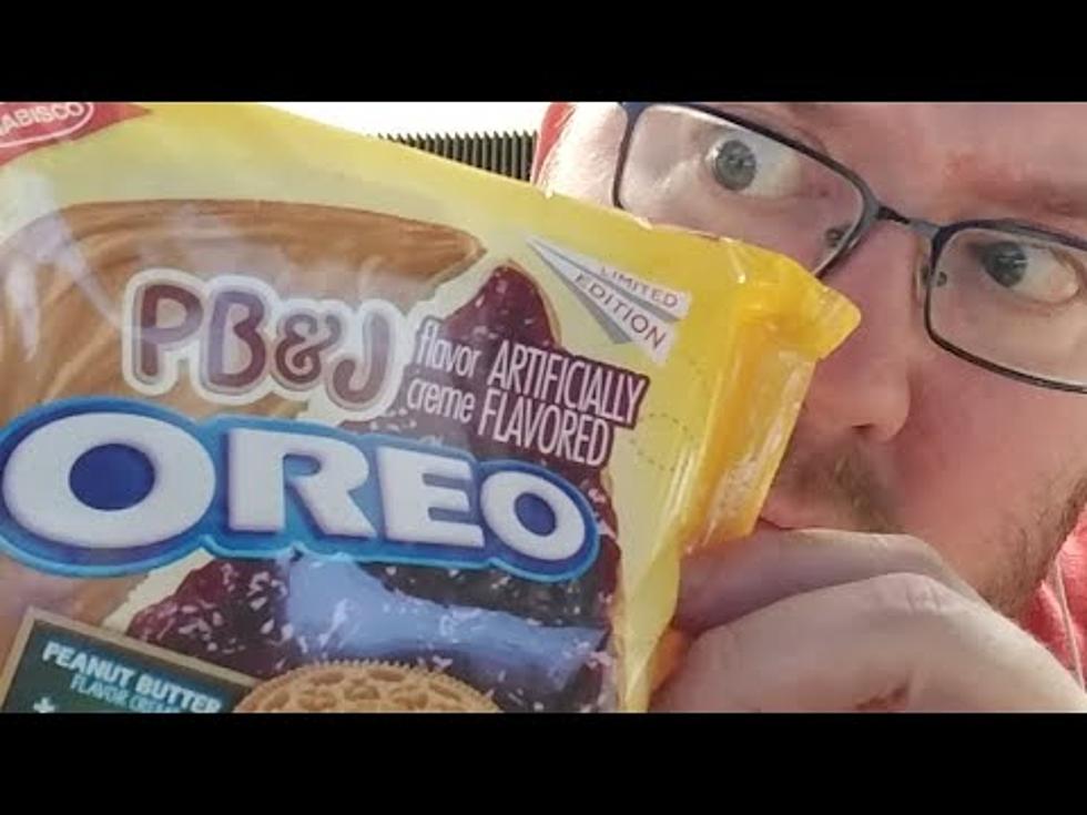 Trying the New PB&J Oreos [VIDEO]