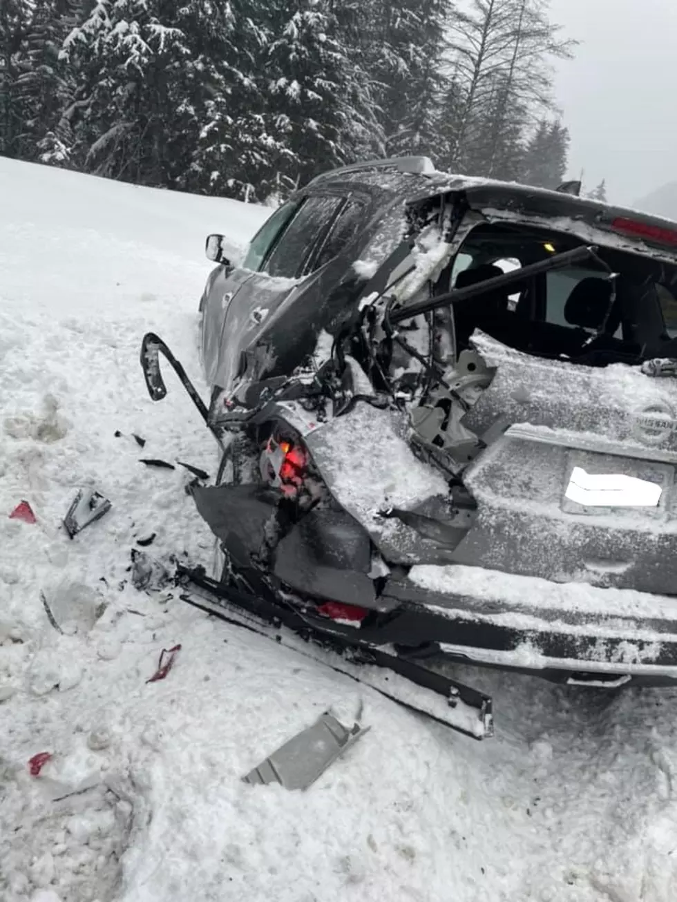 Treacherous Winter Driving  Conditions on Snoqualmie Pass