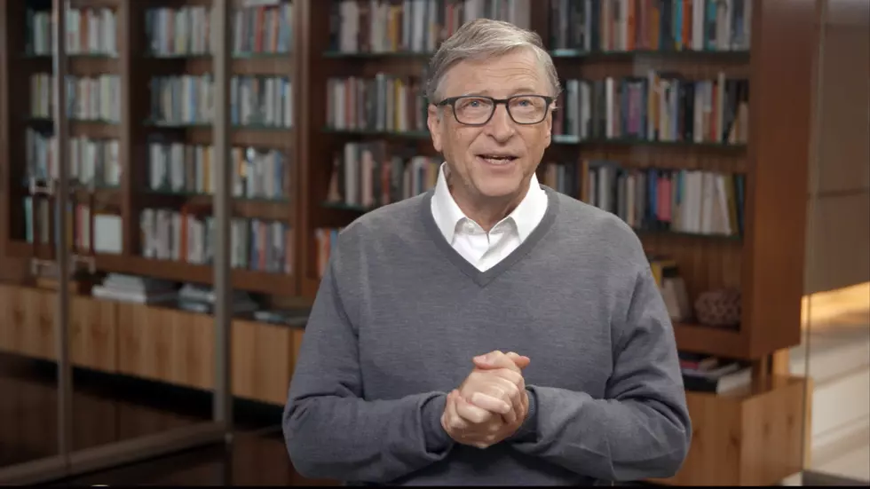 Bill Gates just Went Viral on Social Media for the Strangest Reason