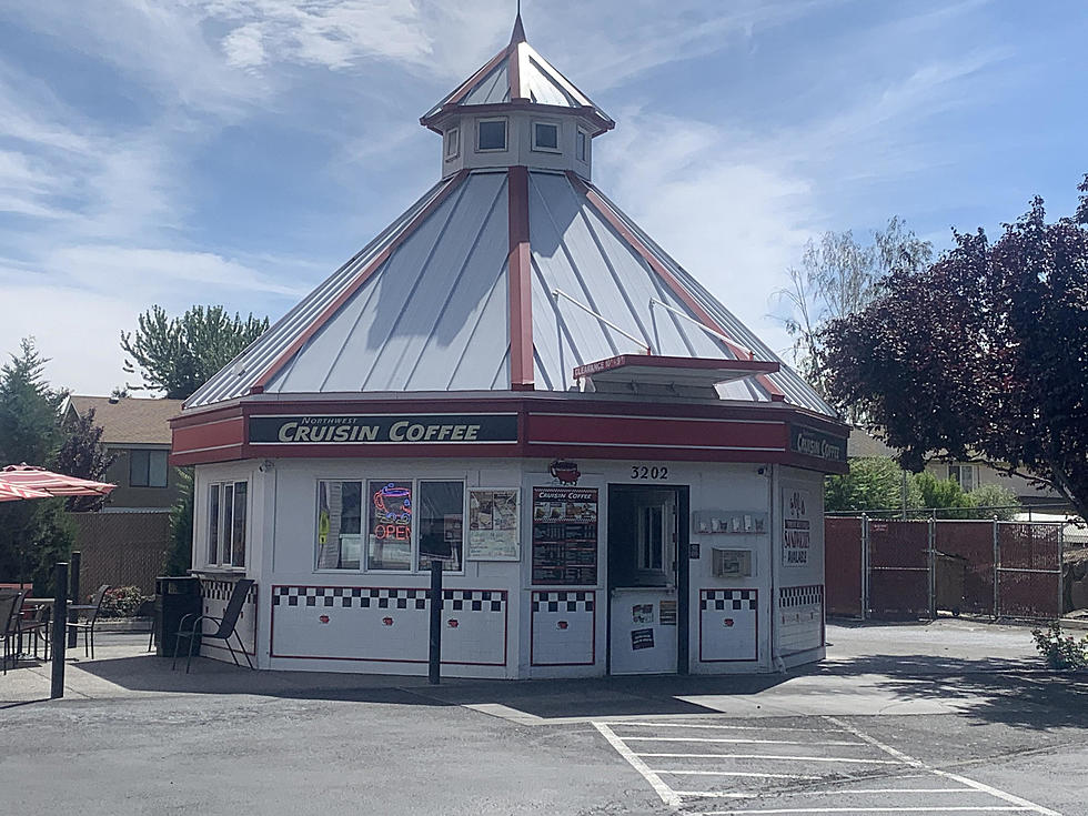 WHAT IS THE MYSTERIOUS BUILDING NEXT TO CRUISIN' COFFEE?