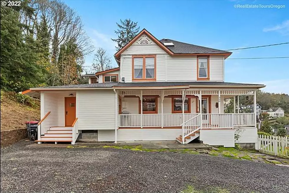 New Homeowners of Goonies House Advise You to Ignore the Karen Next Door