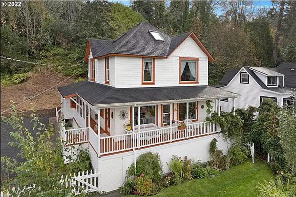 New Homeowners of Goonies House Advise You to Ignore the Karen Next Door