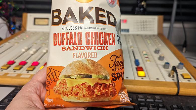 Are the New 'Buffalo Chicken Sandwich' Chips Any Good?