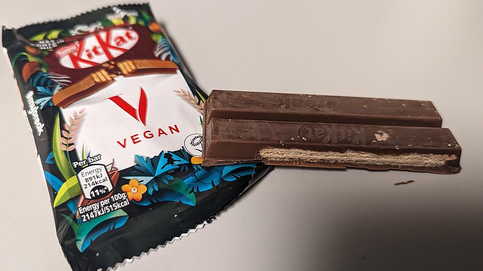 I Bought the Exclusive Vegan Kit Kat from the UK