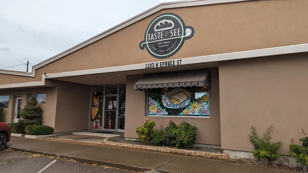 You Drive By this Cozy Cafe in Yakima Every Day. Let&#8217;s Go In