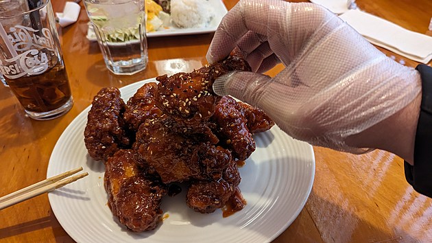 These Korean-style Chicken Wings in Yakima are So Sticky They Give you a Glove