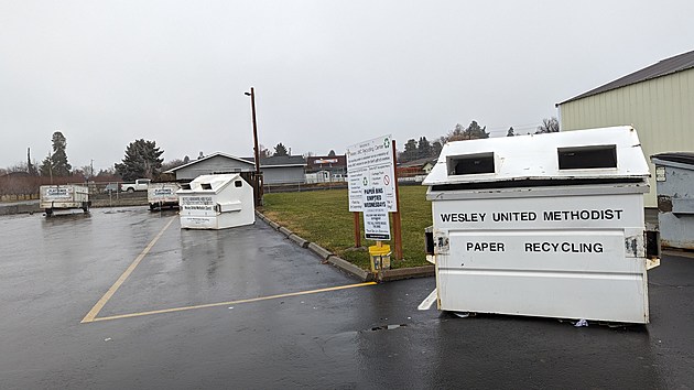 Wait! Don&#8217;t Throw Away those Boxes. Recycle Cardboard in Yakima