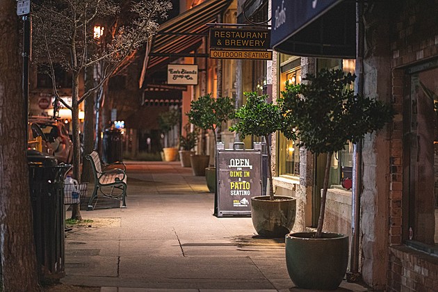 This Oregon Town Named One of the Best Small Towns for Shopping