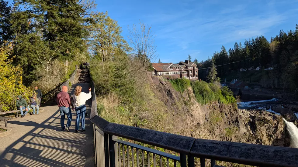 snoqualmie falls