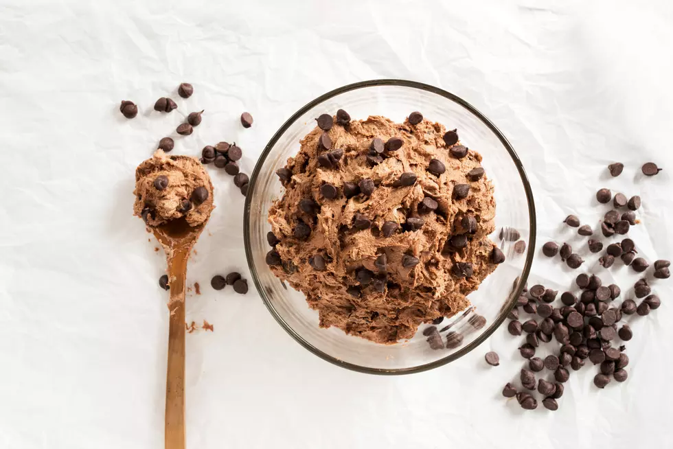 CDC: Don’t Eat Raw Cookie Dough This Holiday Season