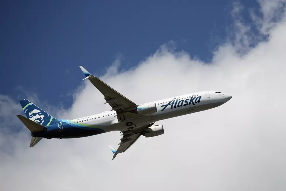 Alaska Airlines Enforcing Face New Mask Policy, &#8216;No Exceptions&#8217;