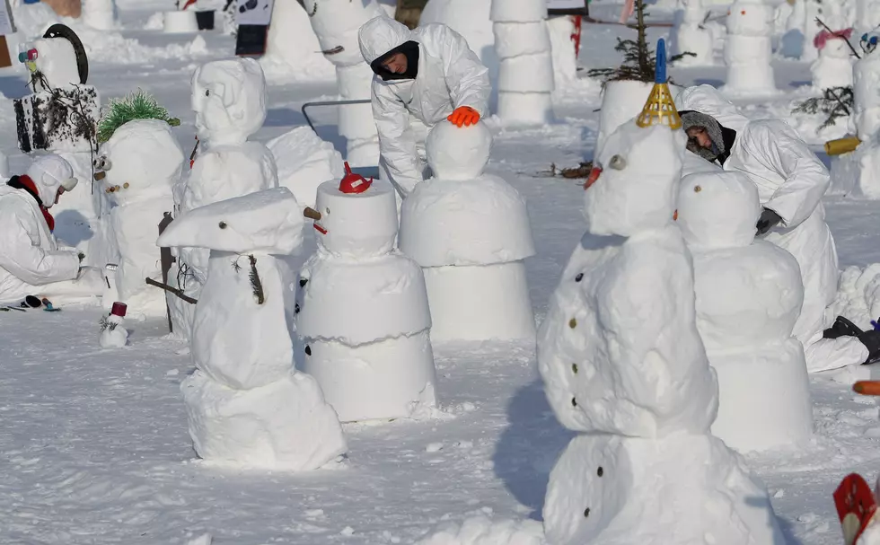 Creating And Destroying A Snowman [VIDEOS]