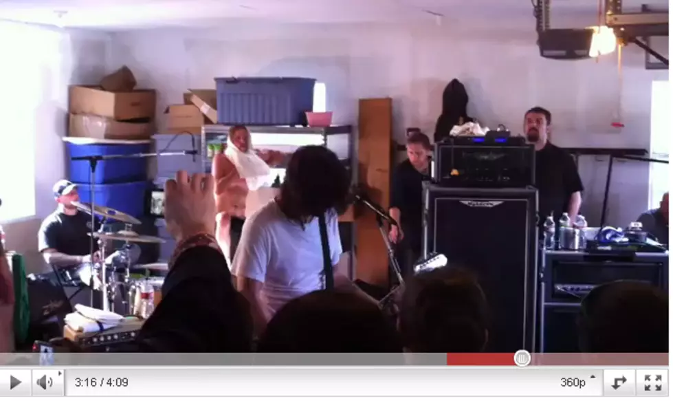 Foo Fighters Garage Tour [VIDEO]