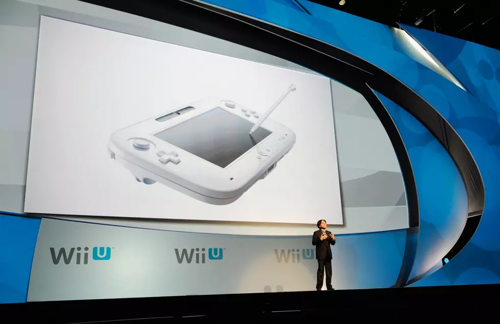 Nintendo Reveals &#8216;Wii U&#8217; Game Controller For New Console  [VIDEO]