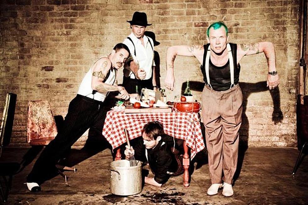 Red Hot Chili Peppers Add Dates to 2012 North American Tour