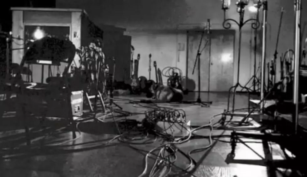 Take a Video Tour of World Famous Sound City Studios Where Nirvana, Metallica, Nine Inch Nails and More Recorded [VIDEO]