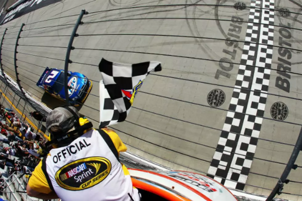 NASCAR &#8211; Brad Keselowski Wins at Bristol [PICTURES]