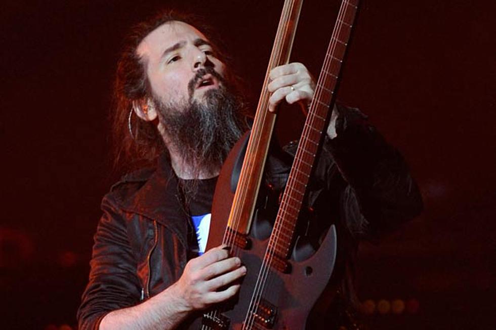 Guns N’ Roses Guitarist Bumblefoot Accepts Steven Adler’s Apology